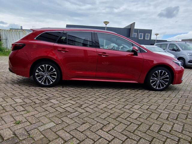 Toyota COROLLA Touring Sports 1.8 Hybrid First Edition