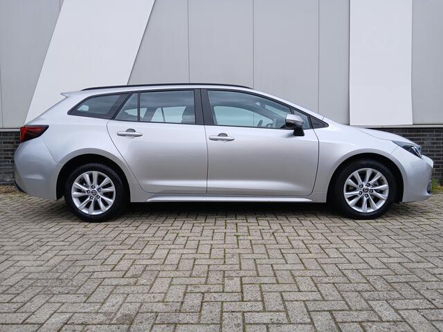Toyota COROLLA Touring Sports Hybrid 140 Active | Apple Carplay/Android auto |