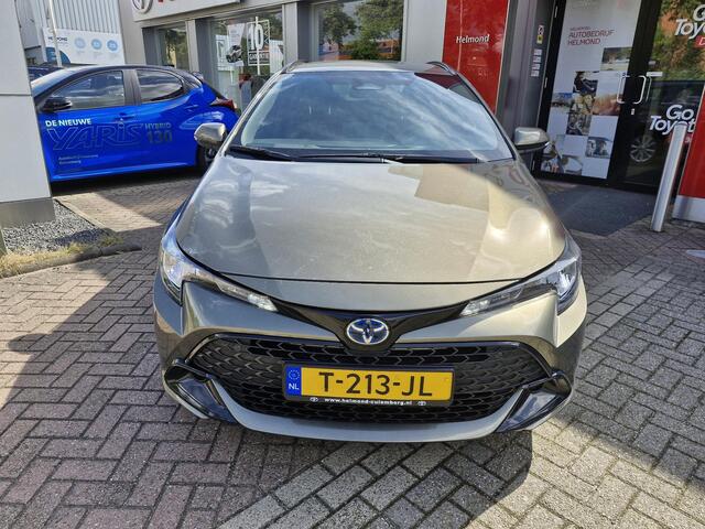 Toyota COROLLA Touring Sports Hybrid 140 Active Nederlandse Auto, All-season banden.