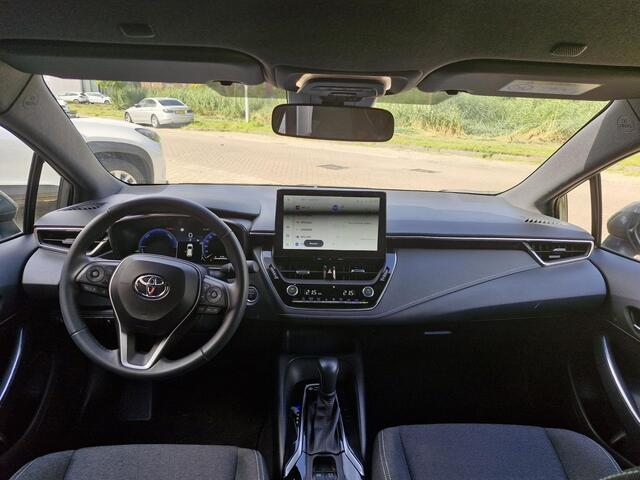 Toyota COROLLA Touring Sports Hybrid 140 Active Nederlandse Auto, All-season banden.