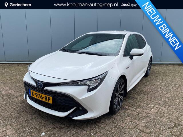 Toyota COROLLA 1.8 Hybrid Dynamic | 1e Eigenaar | PDC achter | Navigatie | NIEUWSTAAT | 10 Jaar Garantie | Dealer Onderhouden |