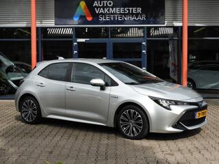 toyota-corolla-1.8-hybrid-first-ed.
