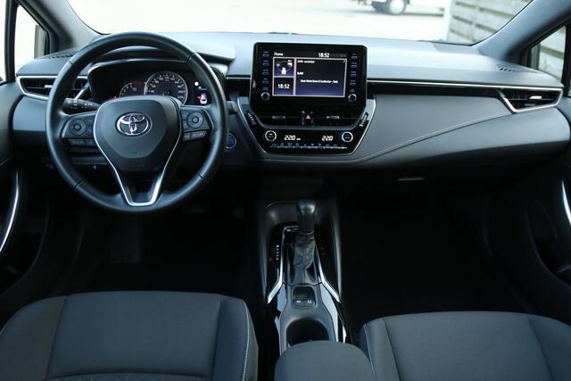 Toyota COROLLA Touring Sports 1.8 Hybrid Active LED | Camera | Adaptive cruise | Navigatie | Apple Carplay Android Auto | Isofix | NAP |
