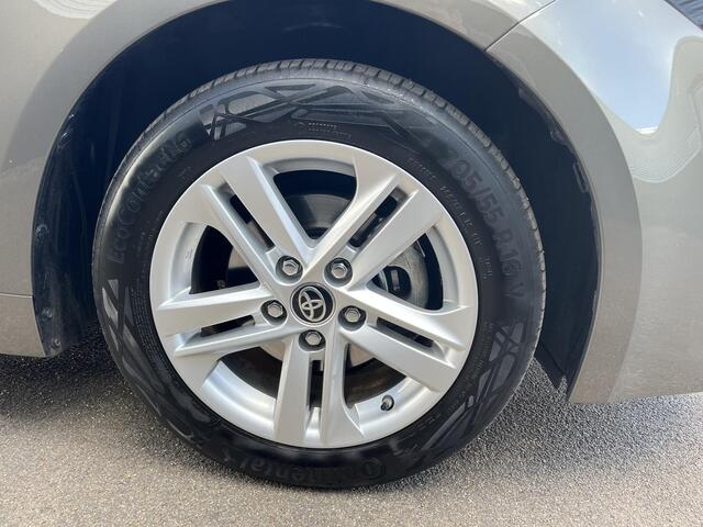 Toyota COROLLA Touring Sports 1.8 Hybrid Active Apple Carplay/Android Auto Navigatie, Achteruitrijcamera, Adaptieve Cruise Control, LM velgen - Metallic lak - * fabrieksgarantie tot april 2033