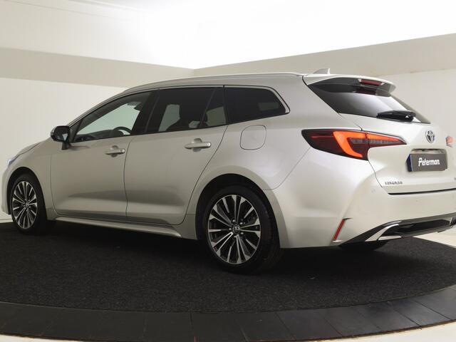 Toyota COROLLA Hybrid 140 Style Edition | Stuur en Stoelverwarming | PDC V+A |
