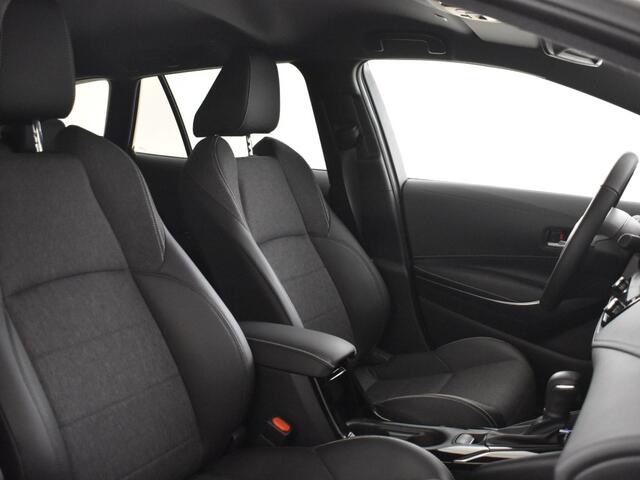 Toyota COROLLA Hybrid 140 Style Edition | Stuur en Stoelverwarming | PDC V+A |