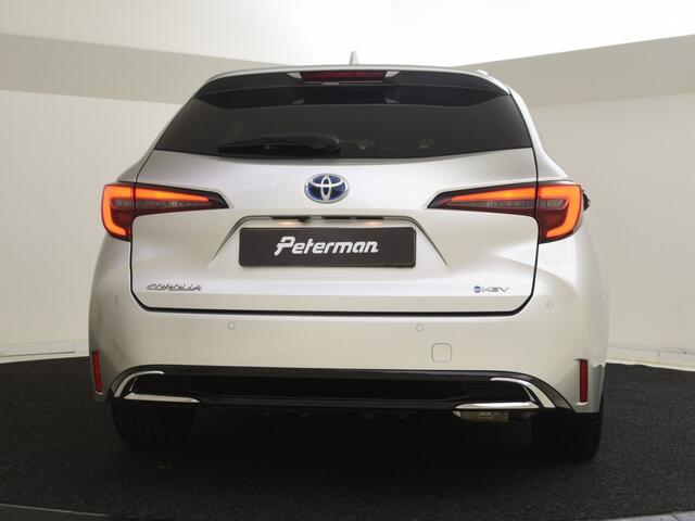 Toyota COROLLA Hybrid 140 Style Edition | Stuur en Stoelverwarming | PDC V+A |