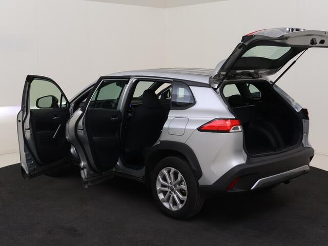 Toyota COROLLA 1.8 Hybrid Business Edition 140 PK | WORDT VERWACHT | NAVI | CAM