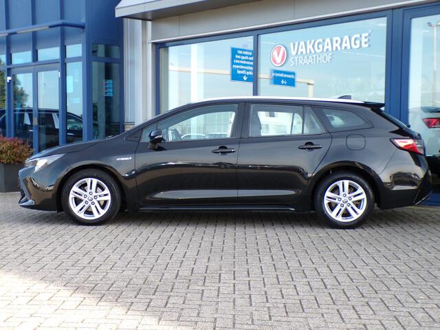Toyota COROLLA Touring Sports 1.8 Hybrid Active, Automaat / Full LED / Adaptive Cruise / Navigatie / Stoelverwarming