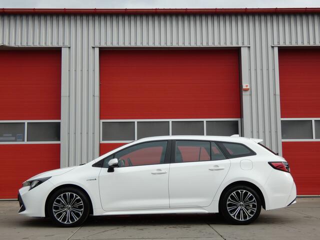 Toyota COROLLA Touring Sports 1.8 Hybrid First Edition/ lage km/ zeer mooi!