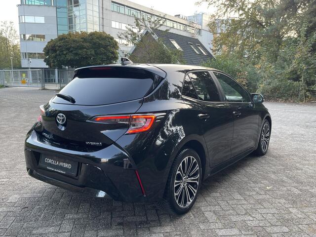 Toyota COROLLA 1.8 Hybrid Executive limited PDC V+A BSM