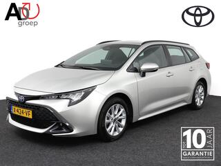 toyota-corolla-touring-sports-hybri