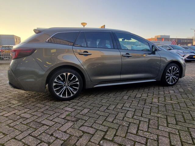 Toyota COROLLA Touring Sports 1.8 Hybrid First Edition
