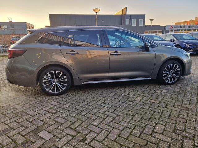Toyota COROLLA Touring Sports 1.8 Hybrid First Edition