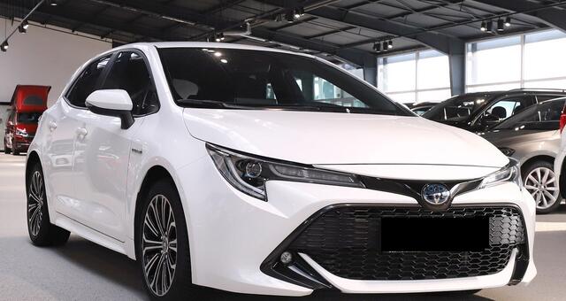 Toyota COROLLA 1.8 Hybrid DYNAMIC RIJKLAAR