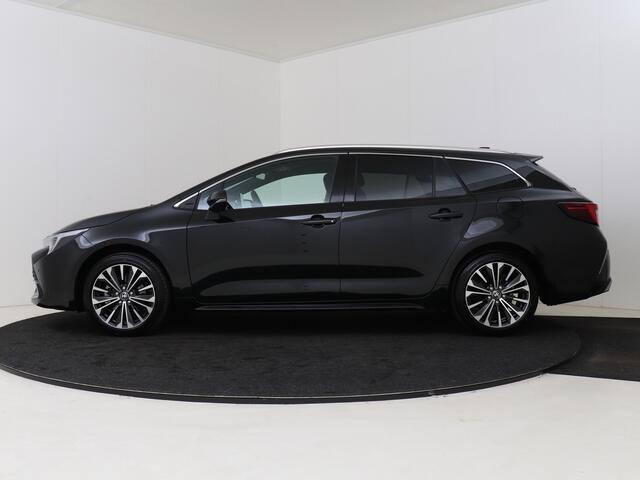 Toyota COROLLA Touring Sports 2.0 High Power Hybrid First Edition *demo | Elektrische achterklep | navigatie | Climate Control | cruise control/Adaptive | stoelverwarming | Draadloos opladen | Sensoren V+A |