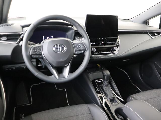 Toyota COROLLA Touring Sports 2.0 High Power Hybrid First Edition *demo | Elektrische achterklep | navigatie | Climate Control | cruise control/Adaptive | stoelverwarming | Draadloos opladen | Sensoren V+A |