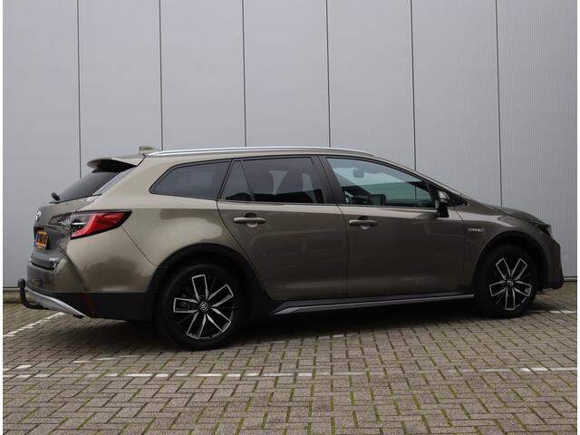 Toyota COROLLA Touring Sports 1.8 Hybrid Trek | Parkeercamera | Trekhaak