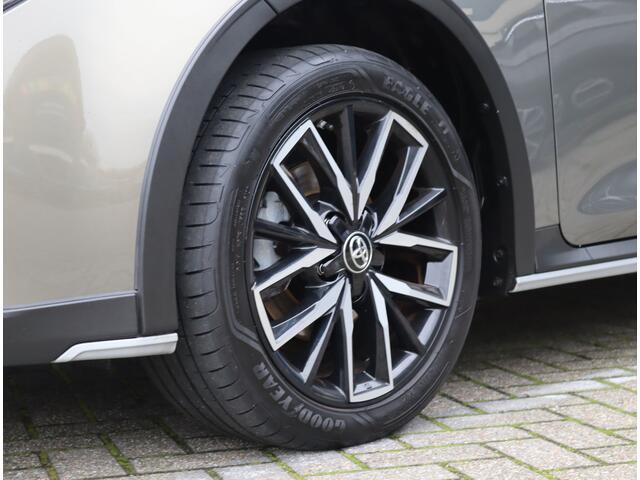 Toyota COROLLA Touring Sports 1.8 Hybrid Trek | Parkeercamera | Trekhaak