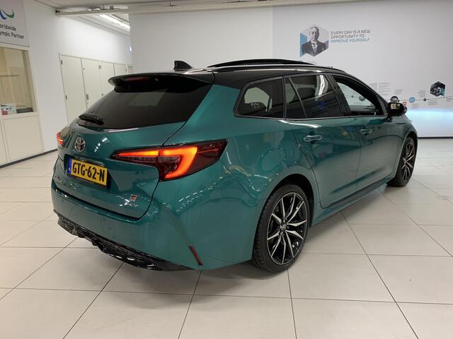 Toyota COROLLA Touring Sports Hybrid 200 Executive