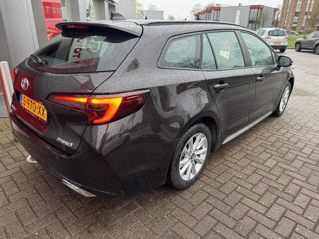 Toyota COROLLA Touring Sports Hybrid 140 Active