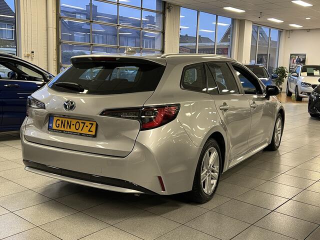 Toyota COROLLA Touring Sports 1.8 Hybrid Business