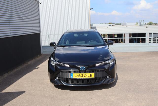 Toyota COROLLA Touring Sports 2.0 Hybrid Dynamic Half-lederen bekleding, Apple CarPlay, Privacy glass, LM velgen, Metallic lak, Adaptieve Cruise control, Climate control
