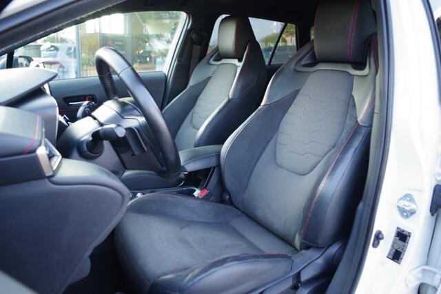 Toyota COROLLA Touring Sports 2.0 Hybrid 184 PK Executive, Head-Up, LED, Adap. Cruise Control, Carplay, Camera