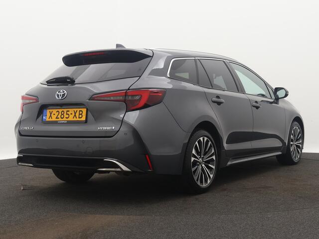 Toyota COROLLA Touring Sports 1.8 Hybrid First Edition | Navigatie | Camera | Parkeersensoren | Stoelverwarming | Draadloze telefoonlader |