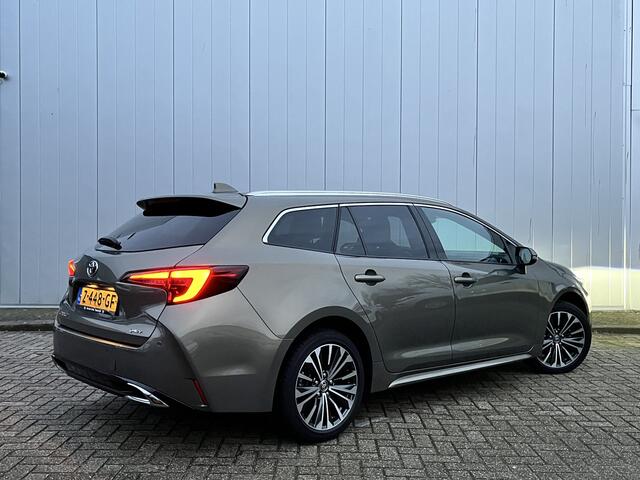Toyota COROLLA Touring Sports 1.8 Hybrid NL Auto First Edition Navi Clima PDC Stoelverwarming