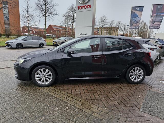 Toyota COROLLA Hybrid 140 Active