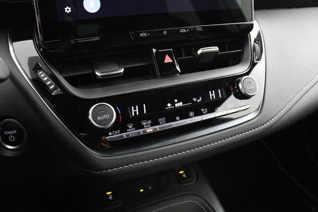 Toyota COROLLA Touring Sports Hybrid 140 Dynamic | Verwarmde stoelen | Electrische achterklep | Keyless | Parkeersensoren |