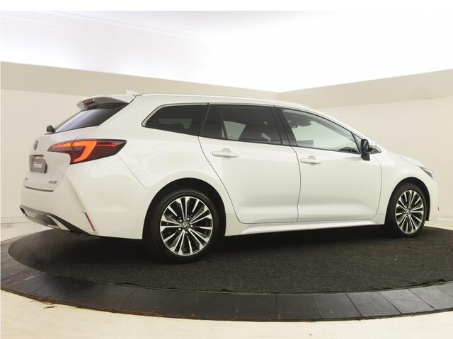 Toyota COROLLA Hybrid 140 Style Limited | Stuur en Stoelverwarming | Electrisch