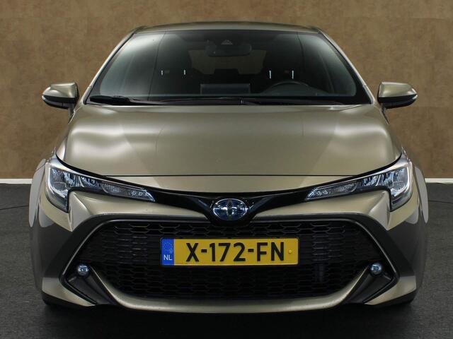 Toyota COROLLA 1.8 Hybrid Dynamic APPLE CARPLAY/ANDROID AUTO - STUUR + STOELVERWARMING - DRAADLOZE TELEFOONLADER - ADAPTIEVE CRUISE CONTROL - KEYLESS ENTRY/ START - DAB RADIO - LICHT/ REGENSENSOR - 4 X ELEKTRISCHE RAMEN