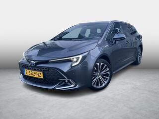 toyota-corolla-touring-sports-hybri