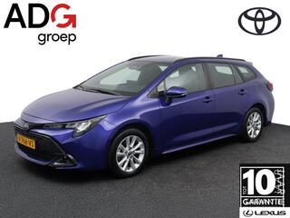 toyota-corolla-touring-sports-hybri
