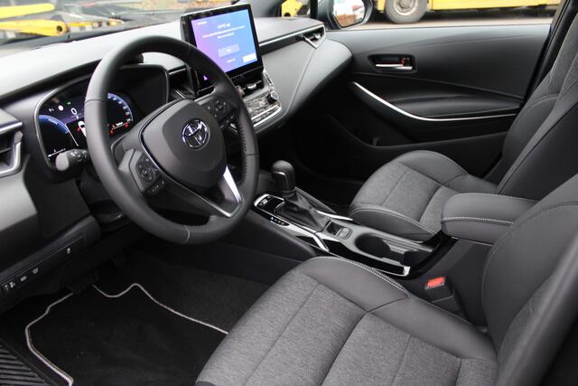 Toyota COROLLA Touring Sports 2.0 Hybrid 200 Dynamic Rijklaar | Nieuw | Uit voorraad leverbaar!