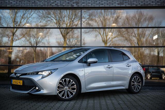 Toyota COROLLA 1.8 Hybrid Business Plus , Adap. cruise,