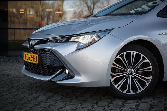 Toyota COROLLA 1.8 Hybrid Business Plus , Adap. cruise,