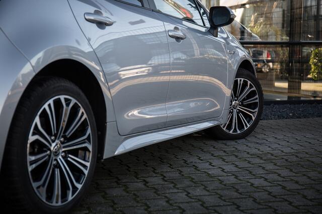 Toyota COROLLA 1.8 Hybrid Business Plus , Adap. cruise,