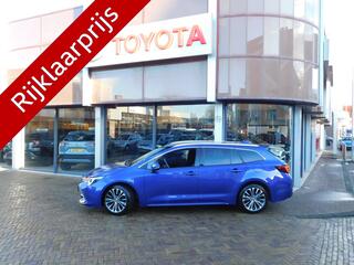toyota-corolla-touring-sports-hybri