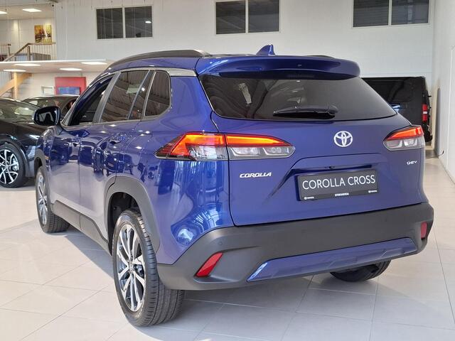 Toyota COROLLA Cross Hybrid 140 Style