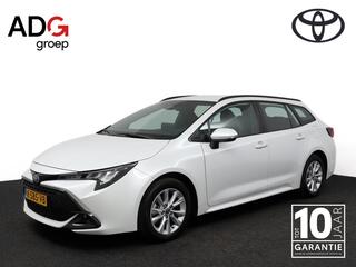 toyota-corolla-touring-sports-hybri