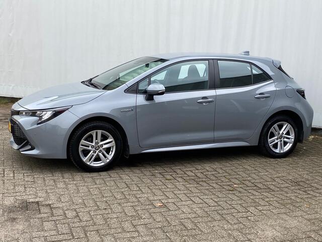 Toyota COROLLA 1.8 Hybrid Business / Carplay/ stl.vw