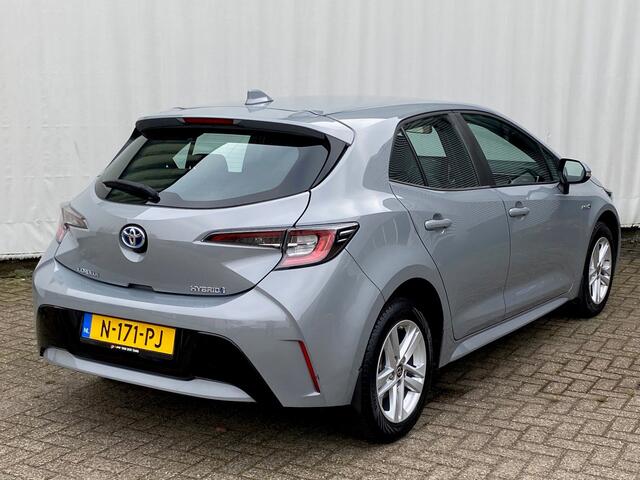 Toyota COROLLA 1.8 Hybrid Business / Carplay/ stl.vw