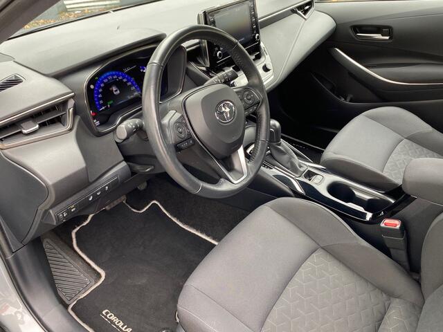 Toyota COROLLA 1.8 Hybrid Business / Carplay/ stl.vw