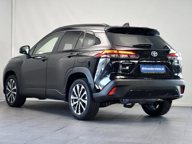 Toyota COROLLA Cross Hybrid 140 Style | Dodehoekdetectie | Toyota Safety Sense 3 | Voorstoelen- en Stuurwiel Verwarmd | Apple CarPlay/ Android Auto | Adaptive Cruise Control | Achteruitrijcamera | Draadloos Telefoonlader