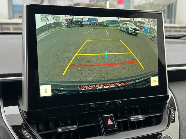 Toyota COROLLA Hybrid 140PK Team - Dodehoeksensoren - Panoramadak -
