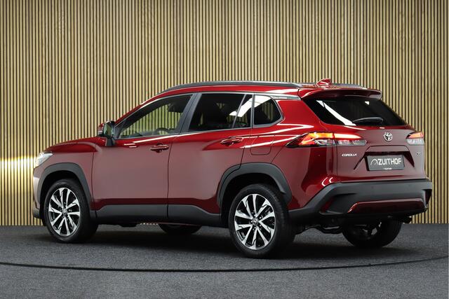 Toyota COROLLA Cross Hybrid 200 Style | Facelift | Nieuw uit voorraad leverbaar | ¤ 1.395,- Voorraad voordeel! | Dodehoekdetectie | Parkeersensoren | Winterpakket | Elek. bedienbare achterklep