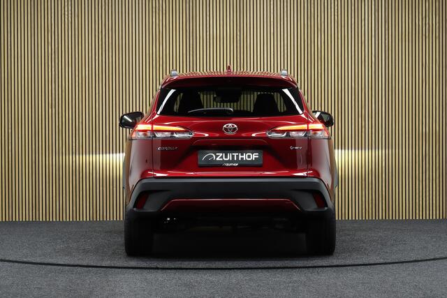 Toyota COROLLA Cross Hybrid 200 Style | Facelift | Nieuw uit voorraad leverbaar | ¤ 1.395,- Voorraad voordeel! | Dodehoekdetectie | Parkeersensoren | Winterpakket | Elek. bedienbare achterklep